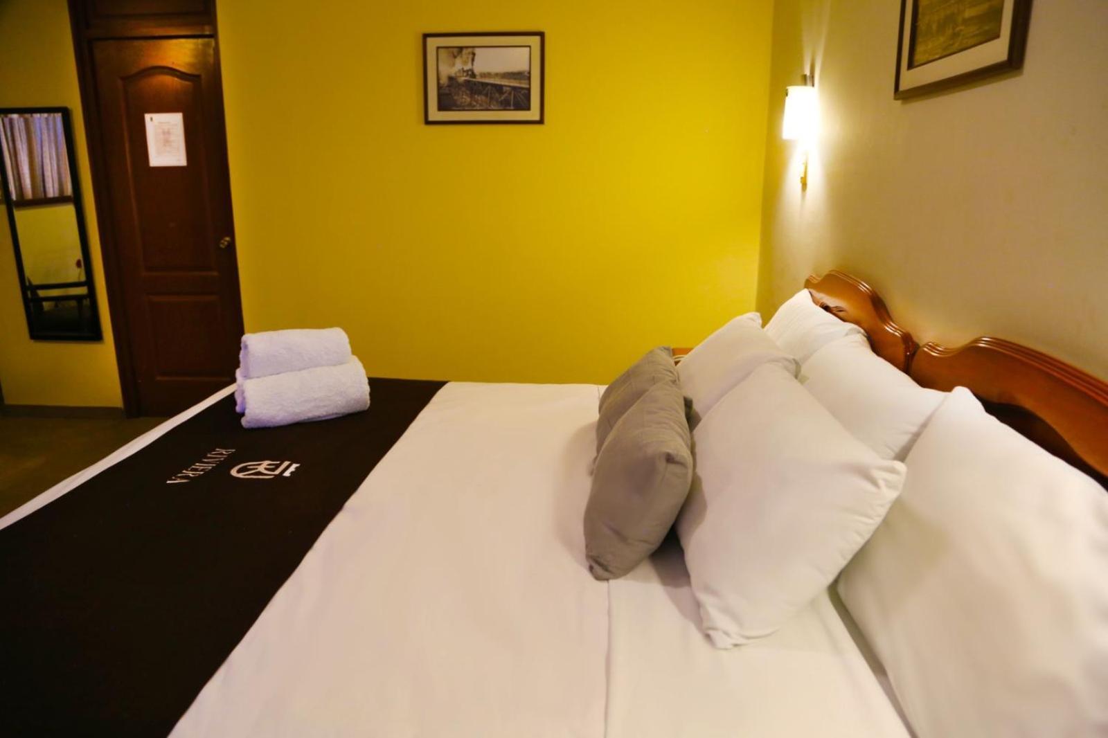 Hoteles Riviera Cayma Bagian luar foto